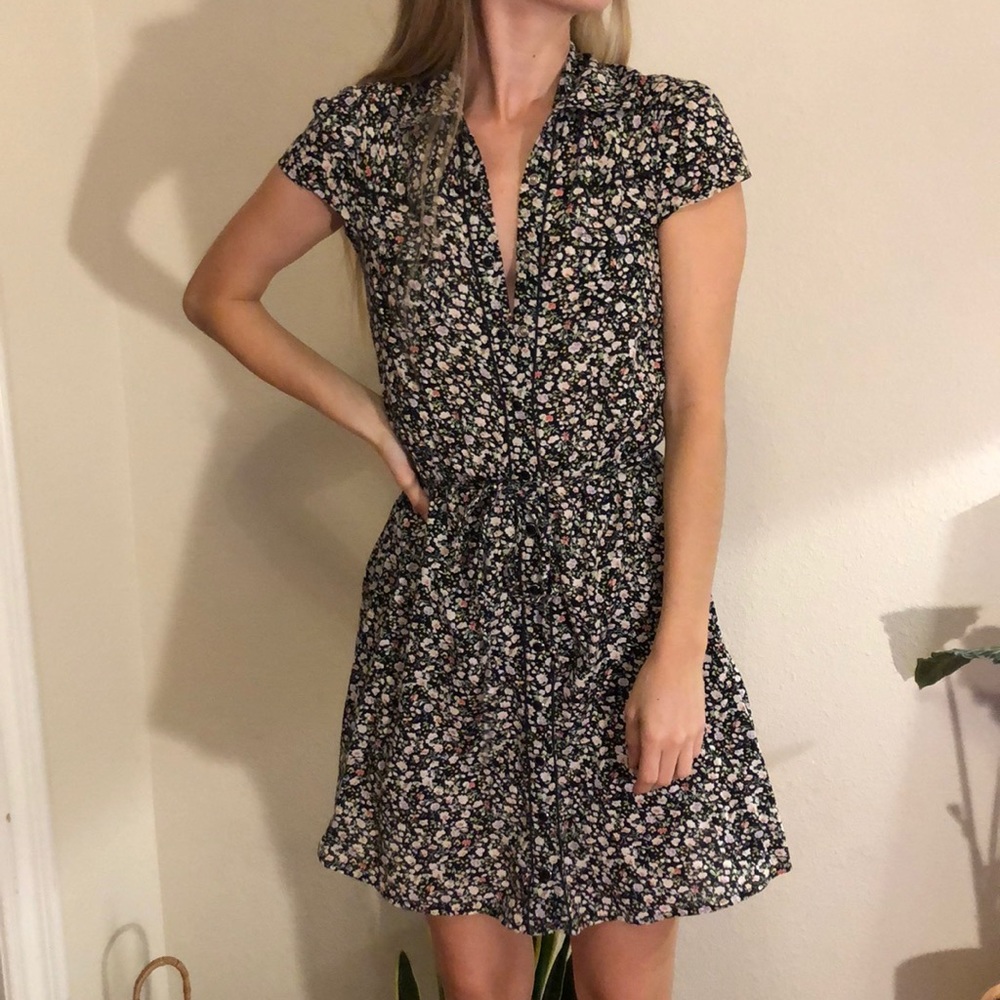 Urban Outfitters Floral Dress. Size Xs